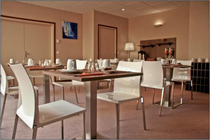 Orion Haussman 3*