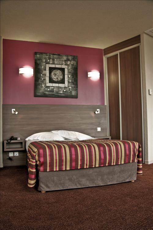 Orion Haussman 3*